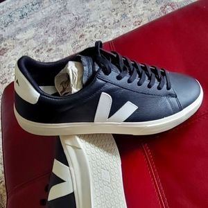 New Mens Veja Campo 12 Black